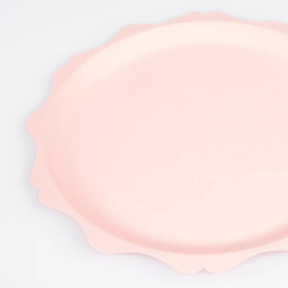 Pink Decorative Edge Plates (8 pack)